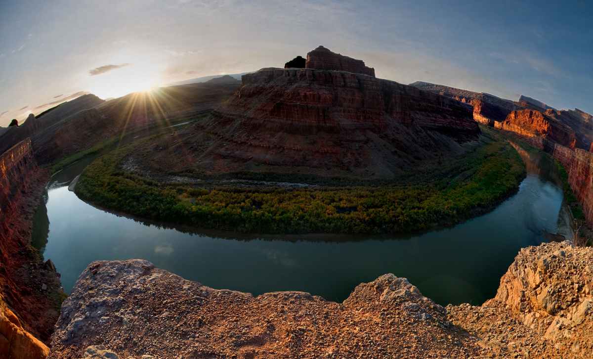 Image: Fisheye photograph of the Colorado River at the Dead Horse Canyon at sunrise.